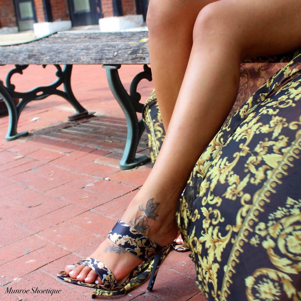 Double Band Mule Heel